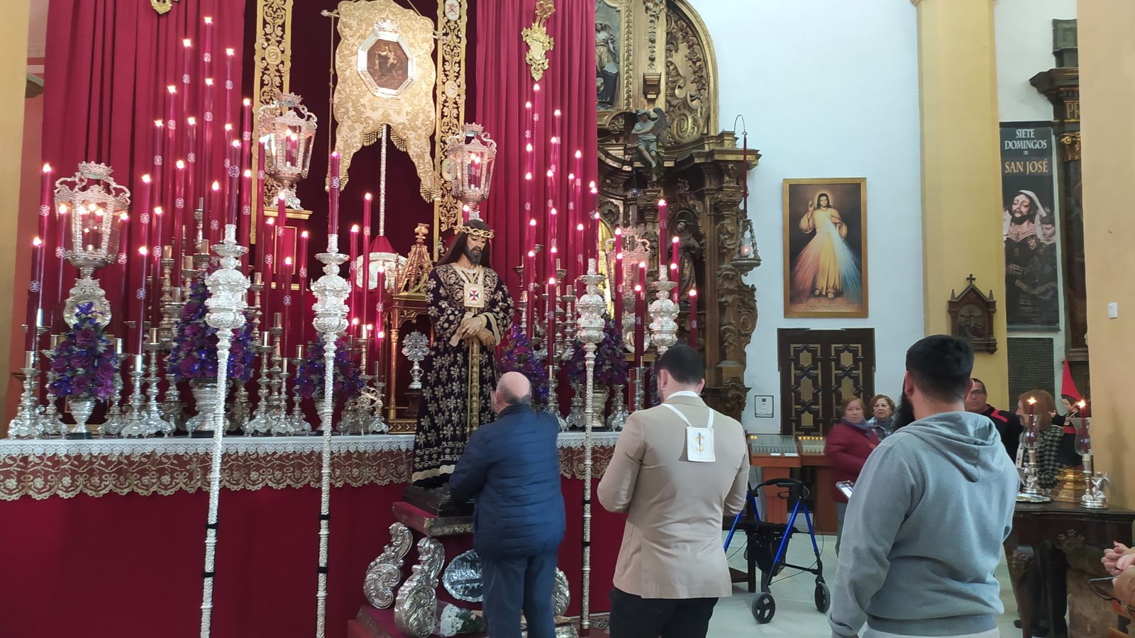Besapié de Medinaceli en la Iglesia Mayor de San Fernando.