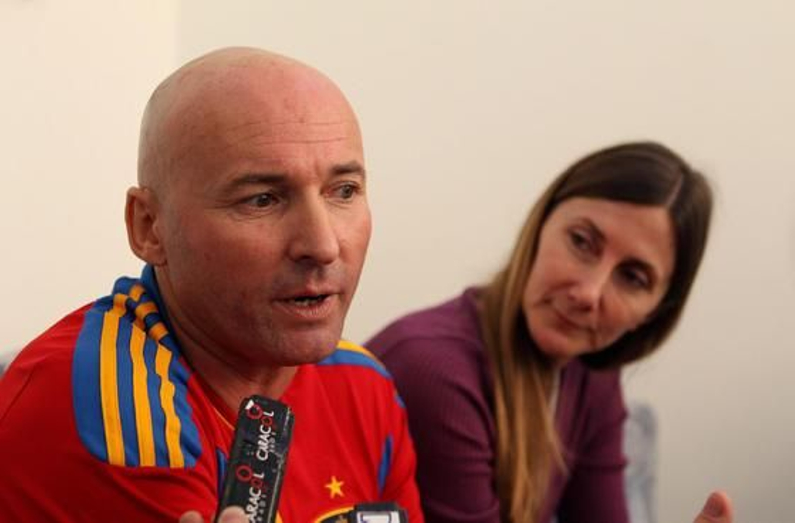 Los españoles secuestrados dicen estar "muy bien" tras una experiencia "traumática"