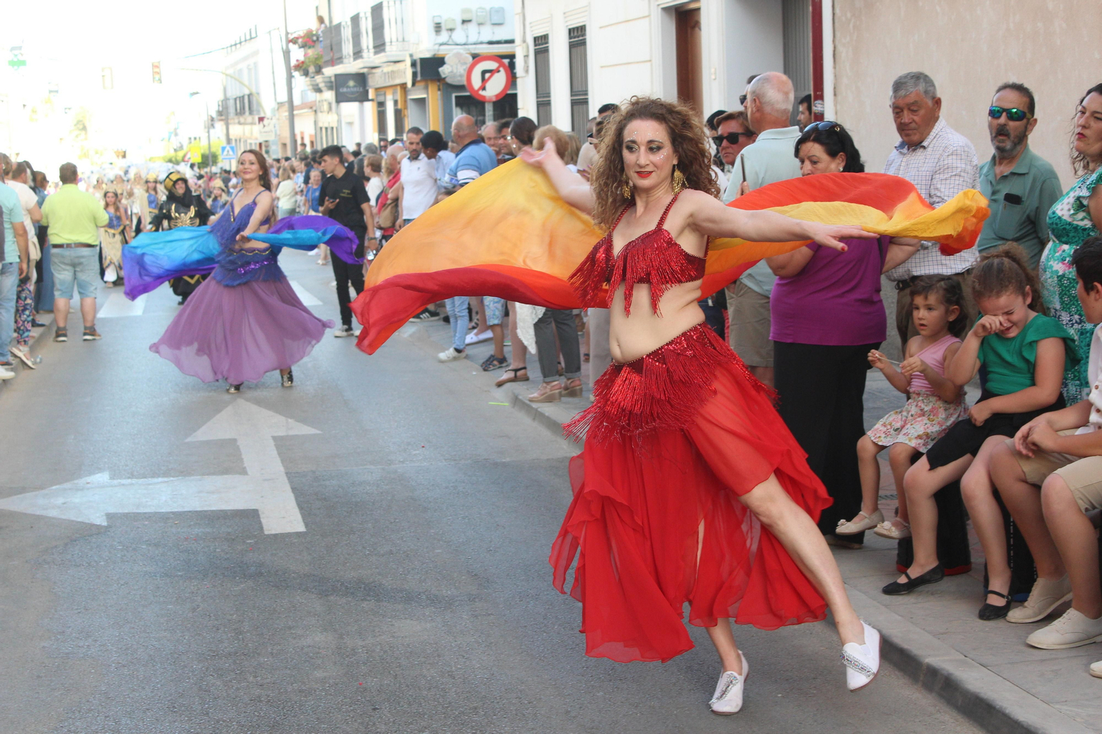 El desfile de Moros y Cristianos de Vera, en imágenes