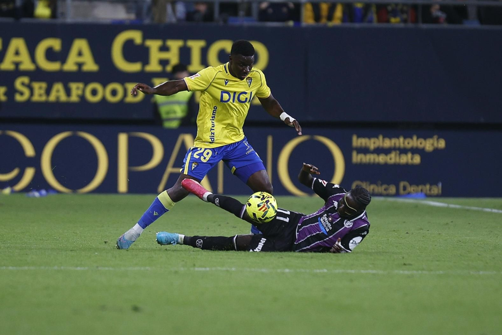 Las imágenes del Cádiz CF- Valladolid