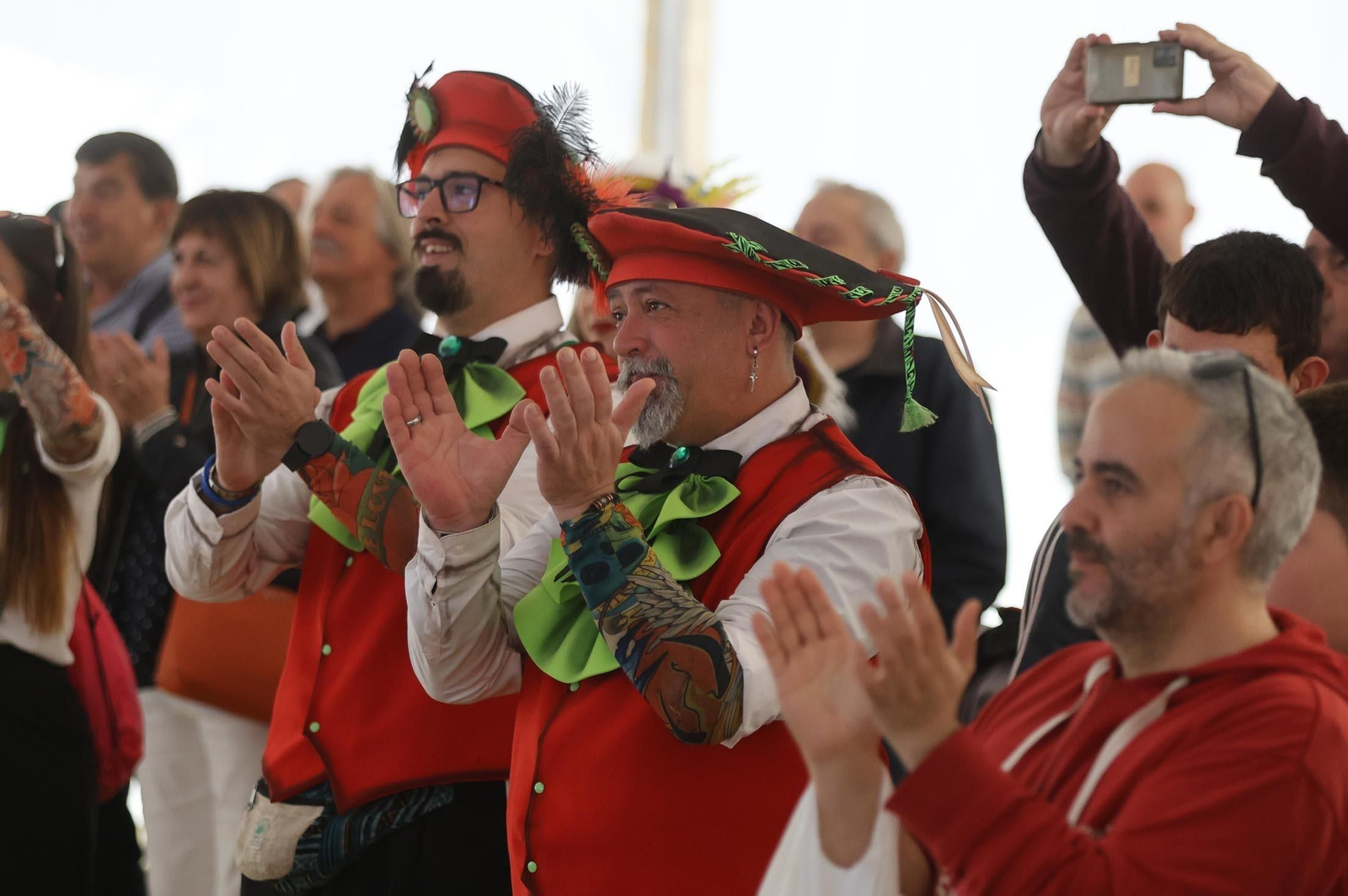 Imágenes del gran ambiente en el carrusel de agrupaciones del Carnaval Colombino 2024