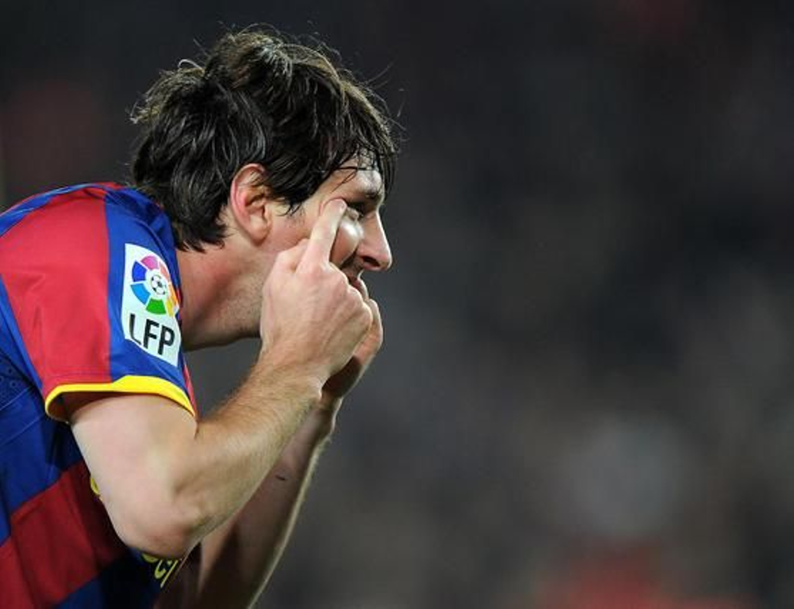 El Betis sale goleado del Camp Nou tras aguantarle el tipo al Barcelona durante más de medio tiempo. / AFP