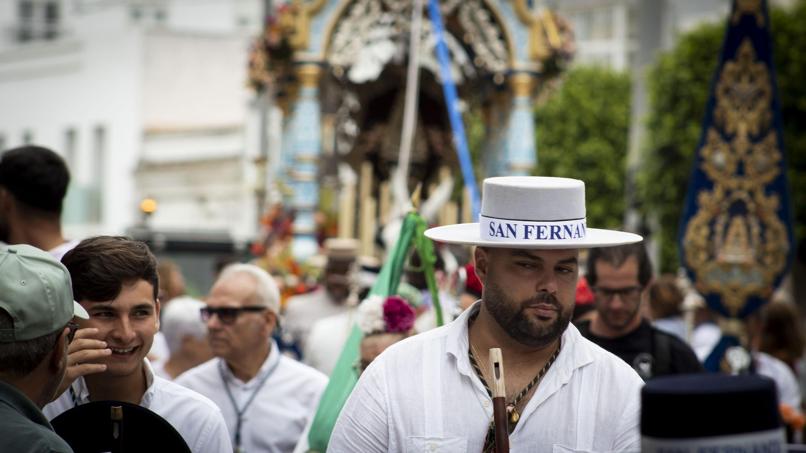 Romería del Rocío: las imágenes de la salida de la hermandad de San Fernando