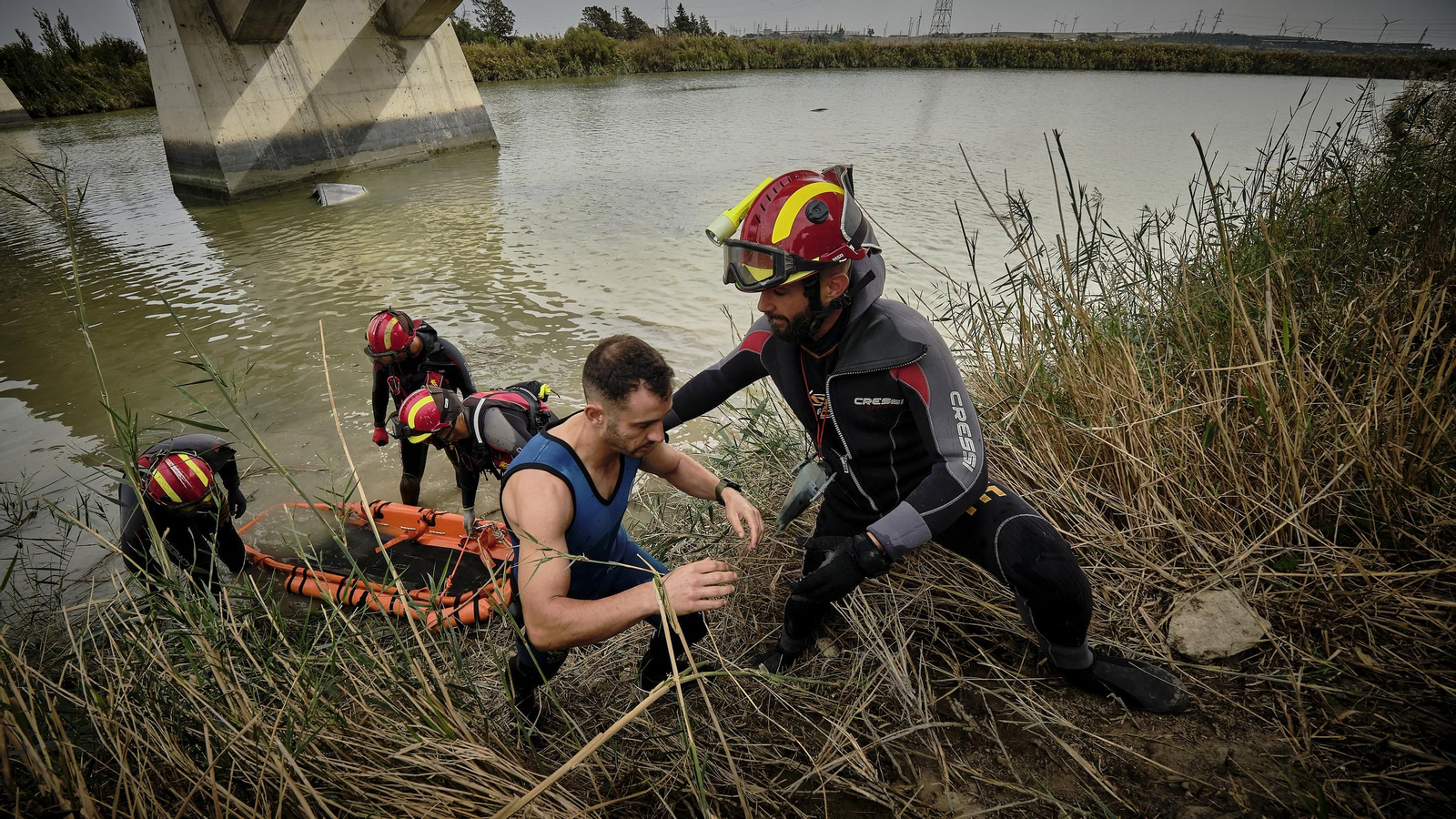 Operación de rescate de víctimas en El Portal