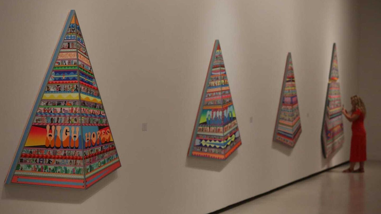 Algunas de las propuestas de la serie de las pirámides.