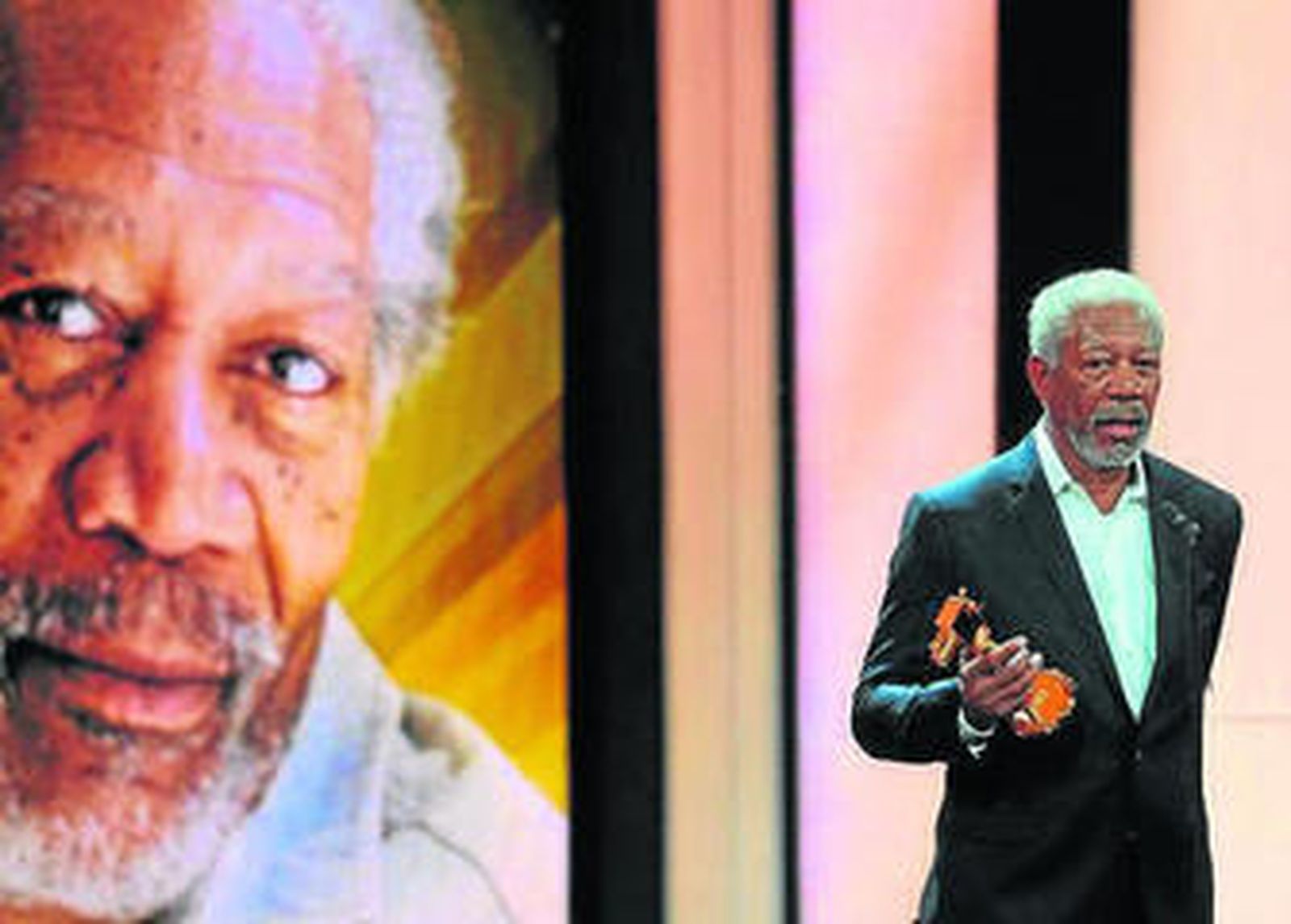 Morgan Freeman fracasa en su aventura hostelera