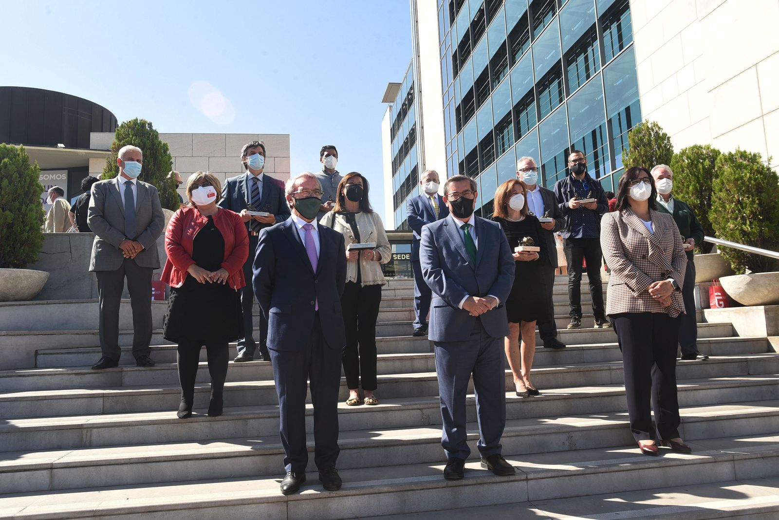 Foto de familia de los premios del aceite