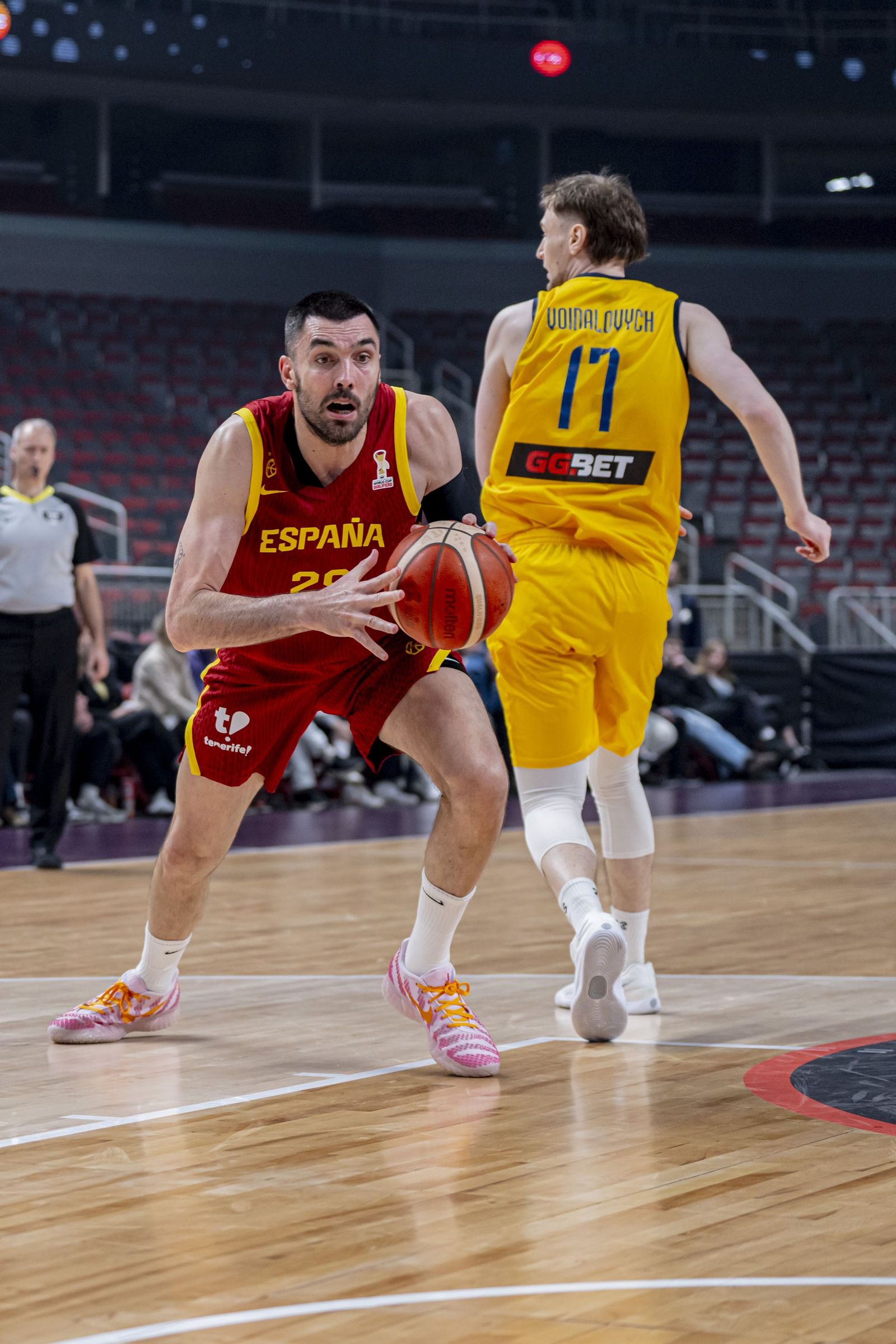 Las mejores fotos del Ucrania-España de baloncesto