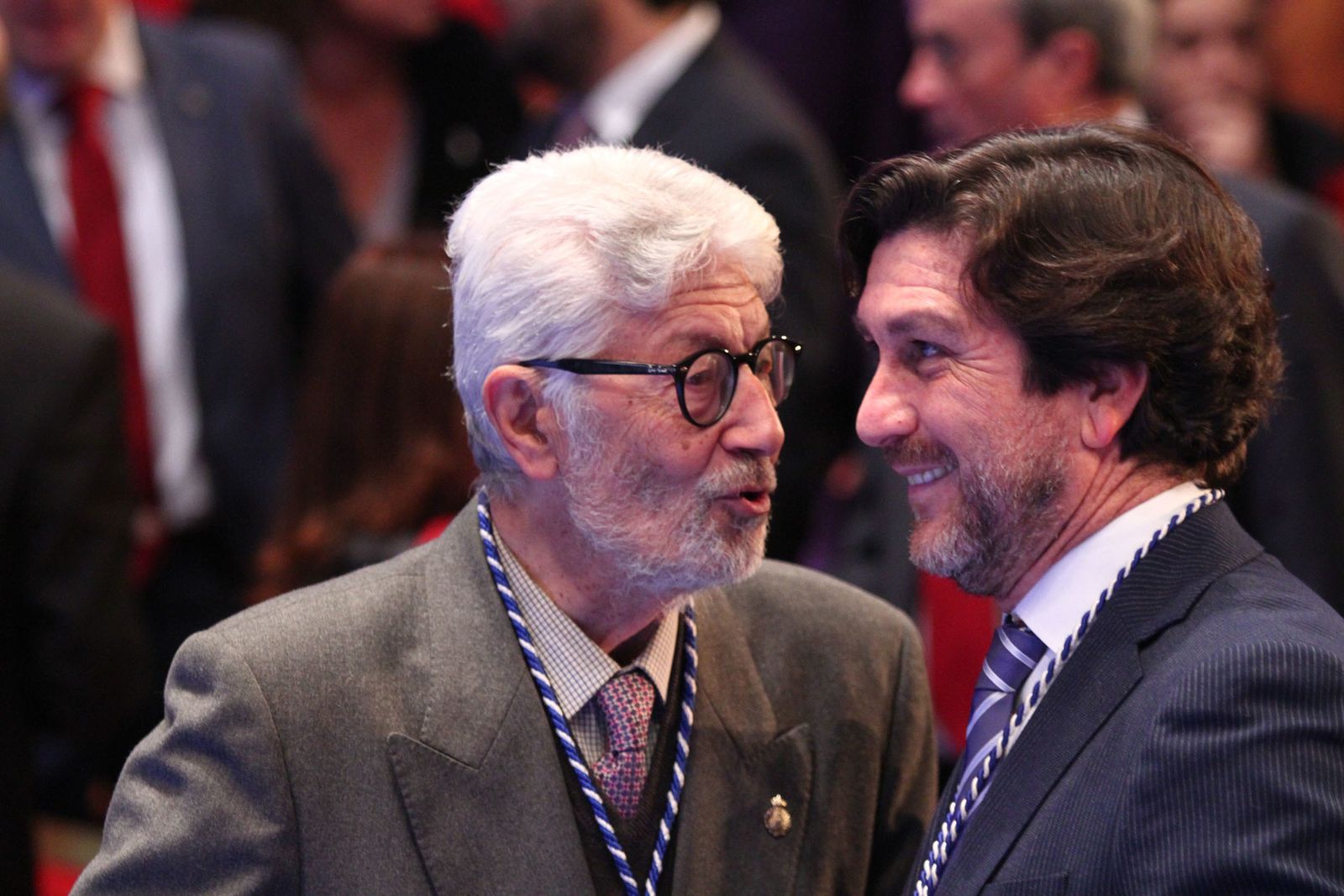 Imágenes de la entrega de las medallas de Huelva