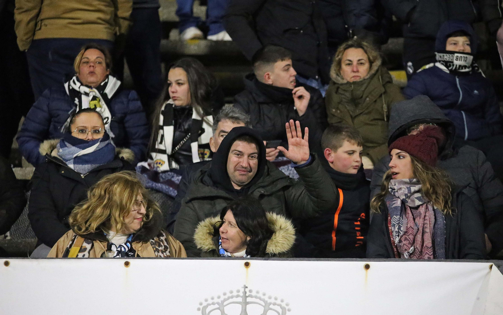 Fotos de la afición en el estadio municipal de La Línea