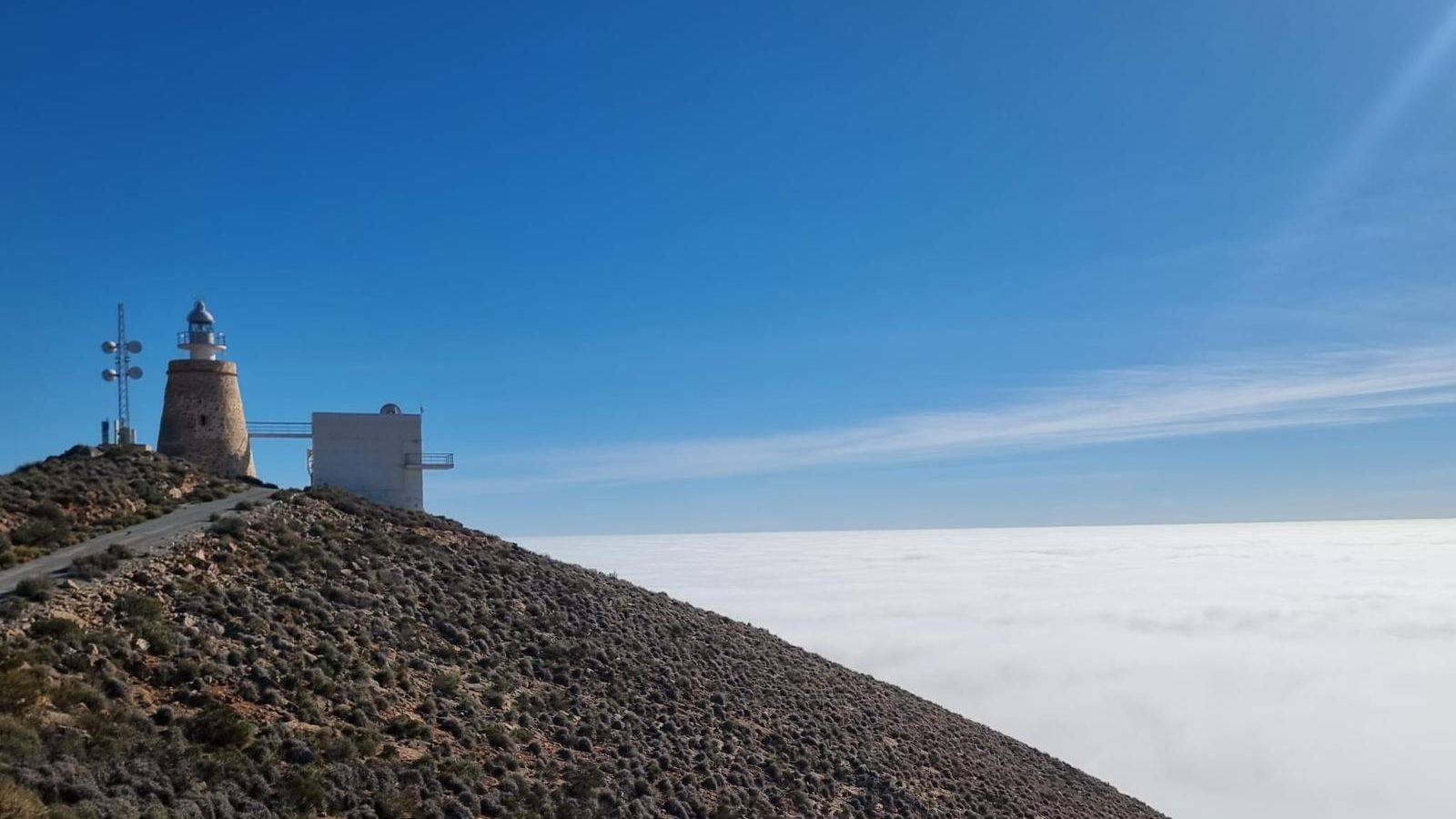 Faro de Castell de Ferro