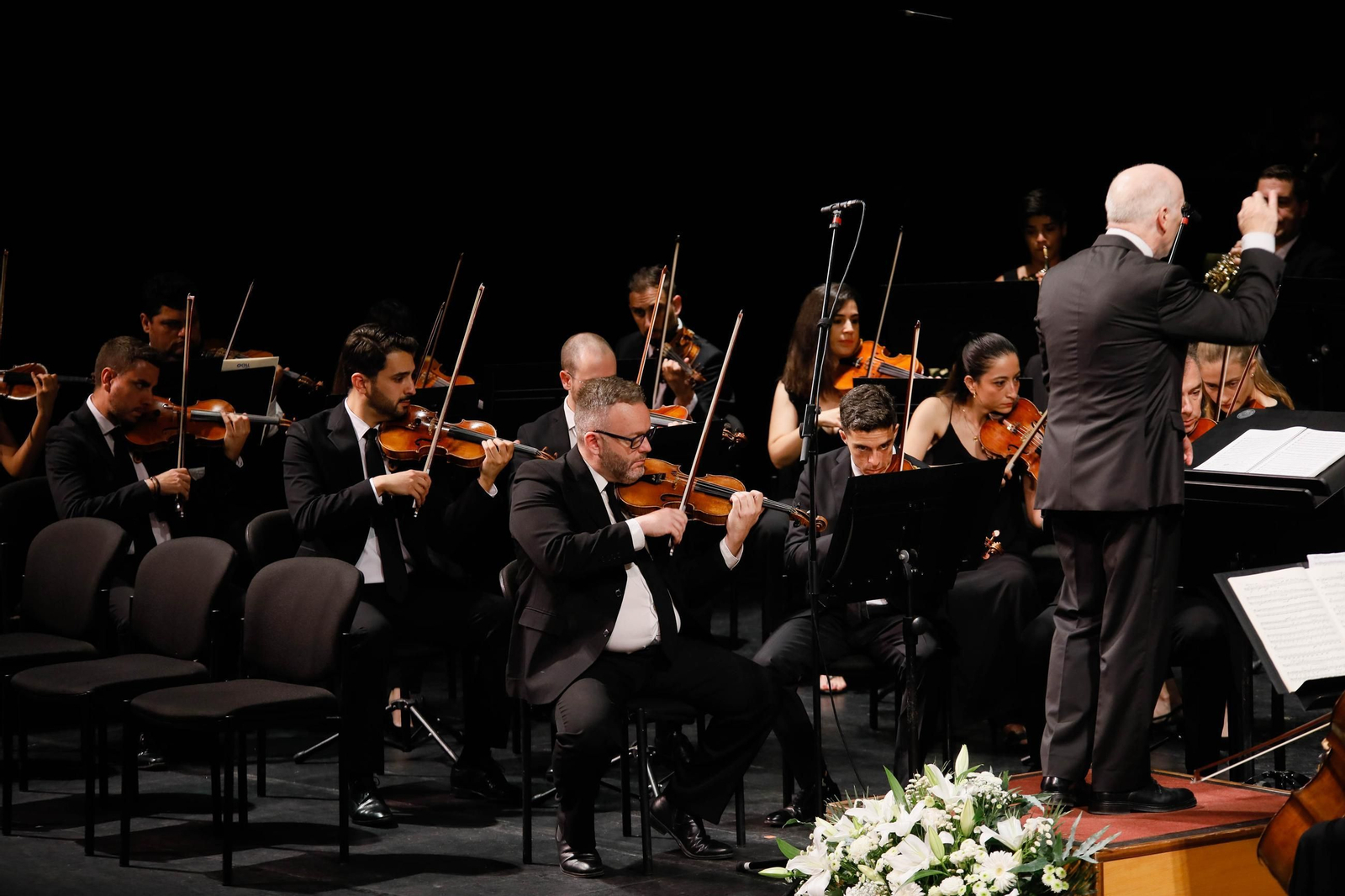 Imágenes de la novena Beethoven interpretado por la OCAL y Orfeón para Cajamar