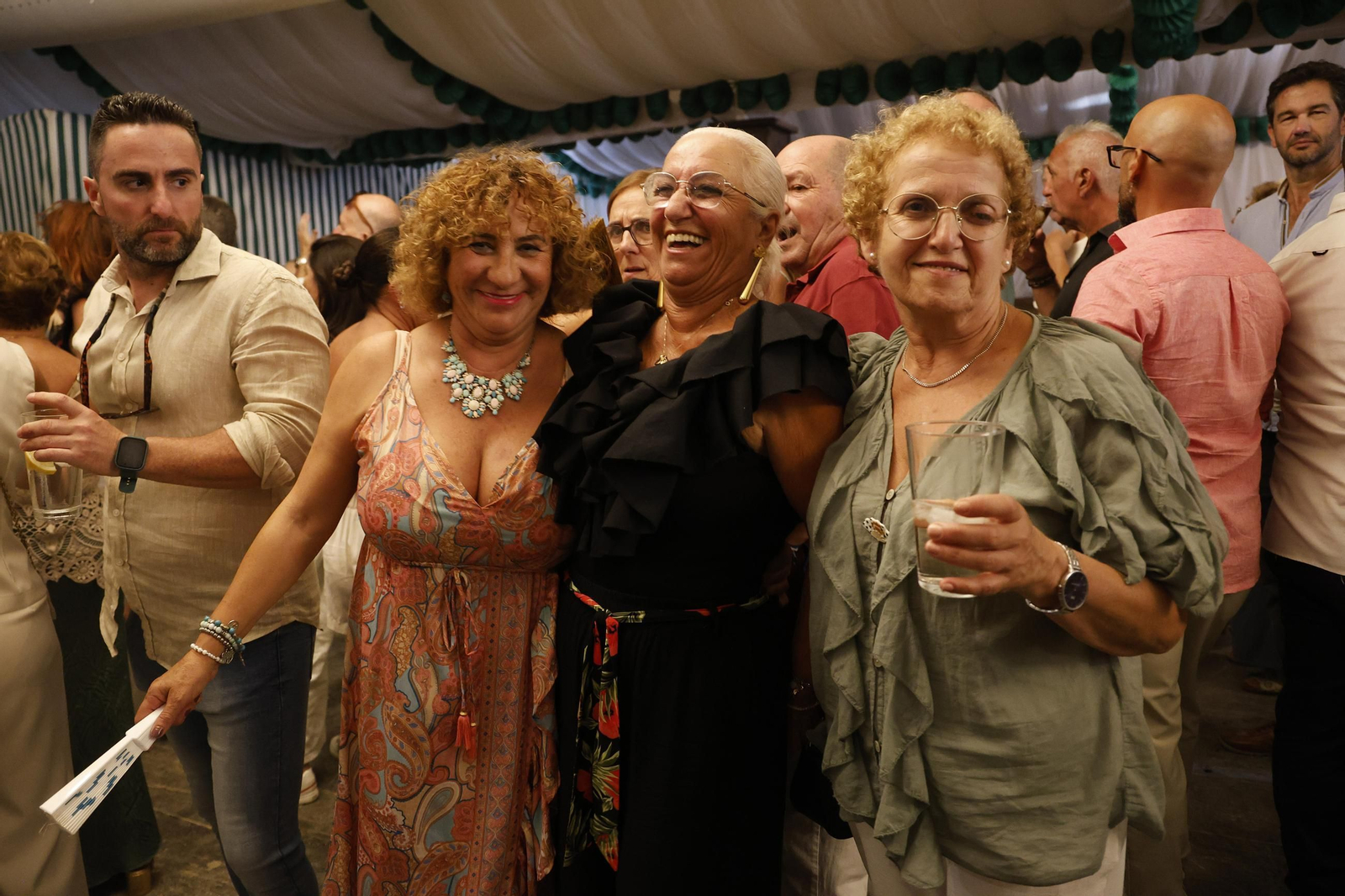 Búscate en las fotos del sábado en la Feria de Tarifa 2025