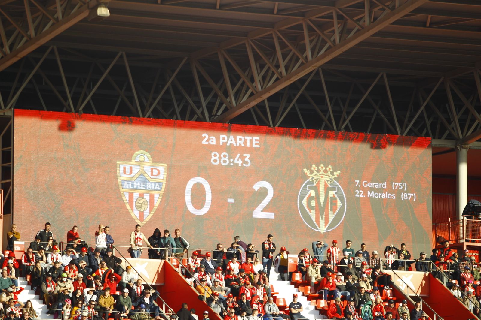 Imágenes de la derrota de la U.D. Almería ante el Villarreal por 0 a 2
