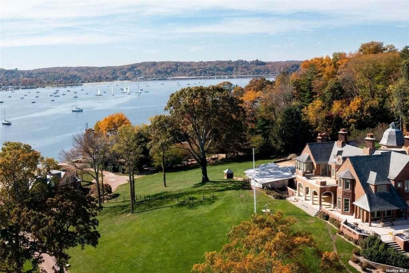 La mansión de 45 millones de Billy Joel en imágenes