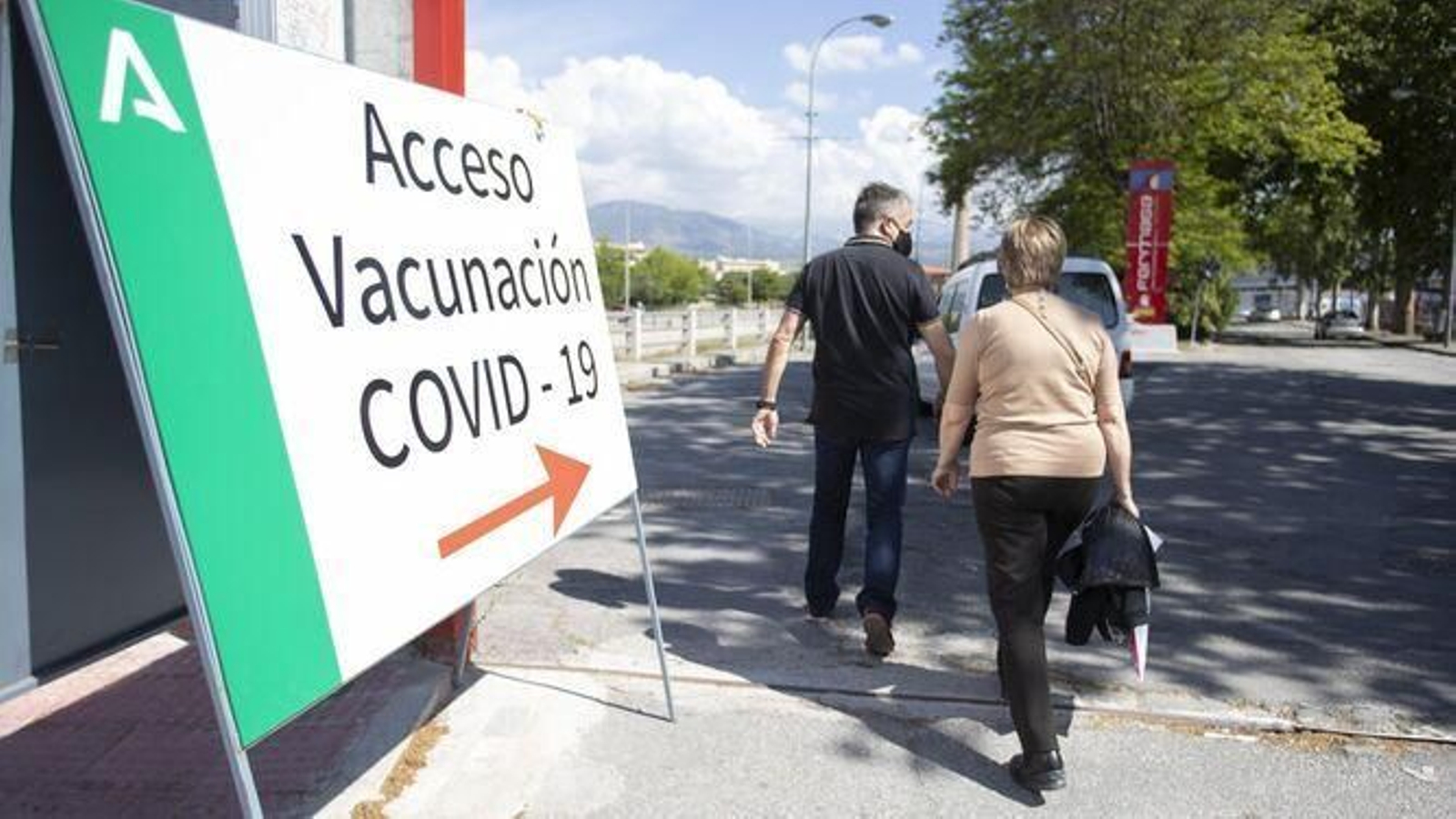 Granada podría alcanzar la inmunidad de grupo frente al coronavirus durante el mes de agosto