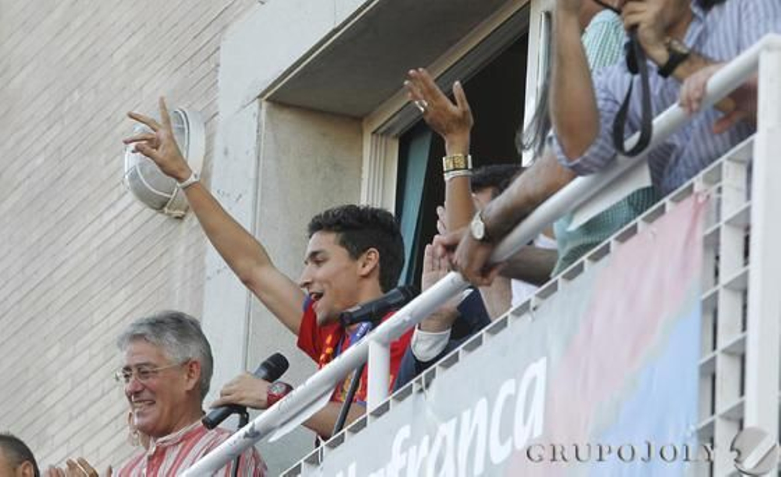 En el homenaje en Los Palacios tras convertirse en campeón del mundo en Sudáfrica en 2010.

Foto: Antonio Pizarro