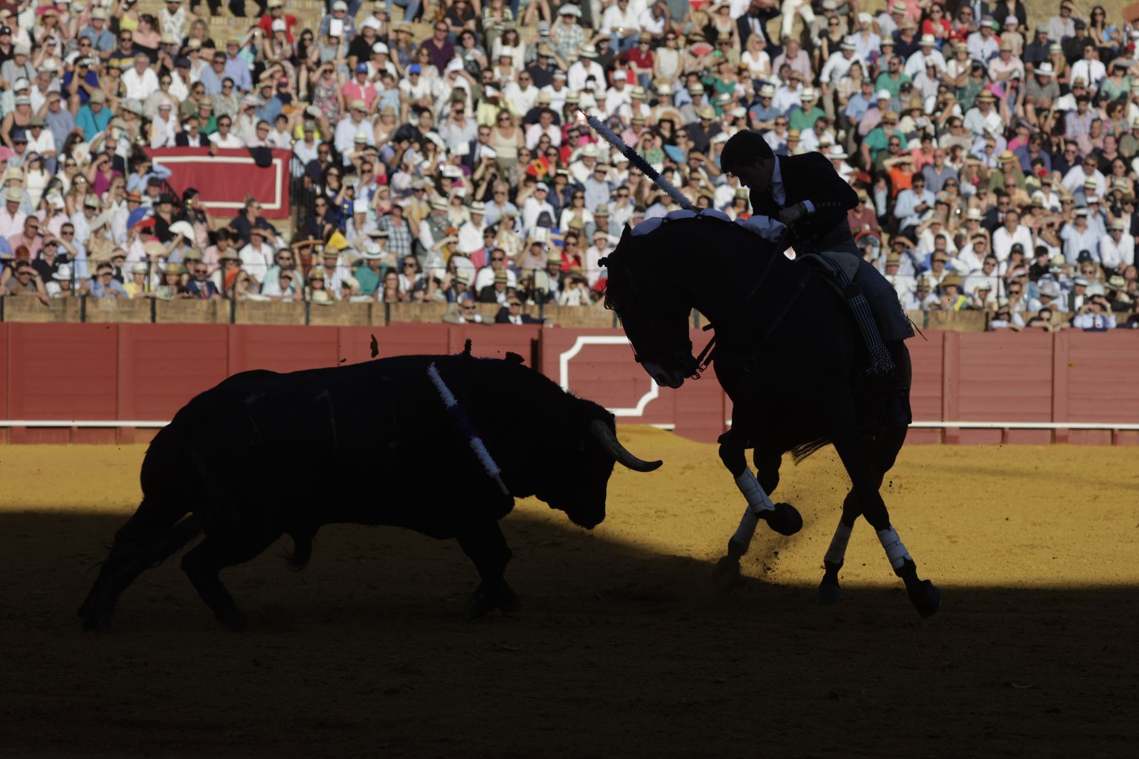 Imágenes de la corrida de rejones en la Maestranza de Sevilla