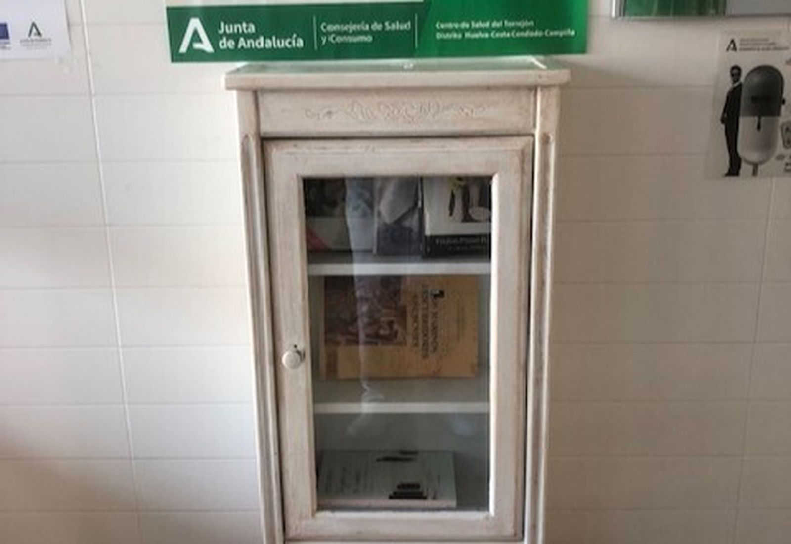 Punto de intercambio de libros en El Torrejón.