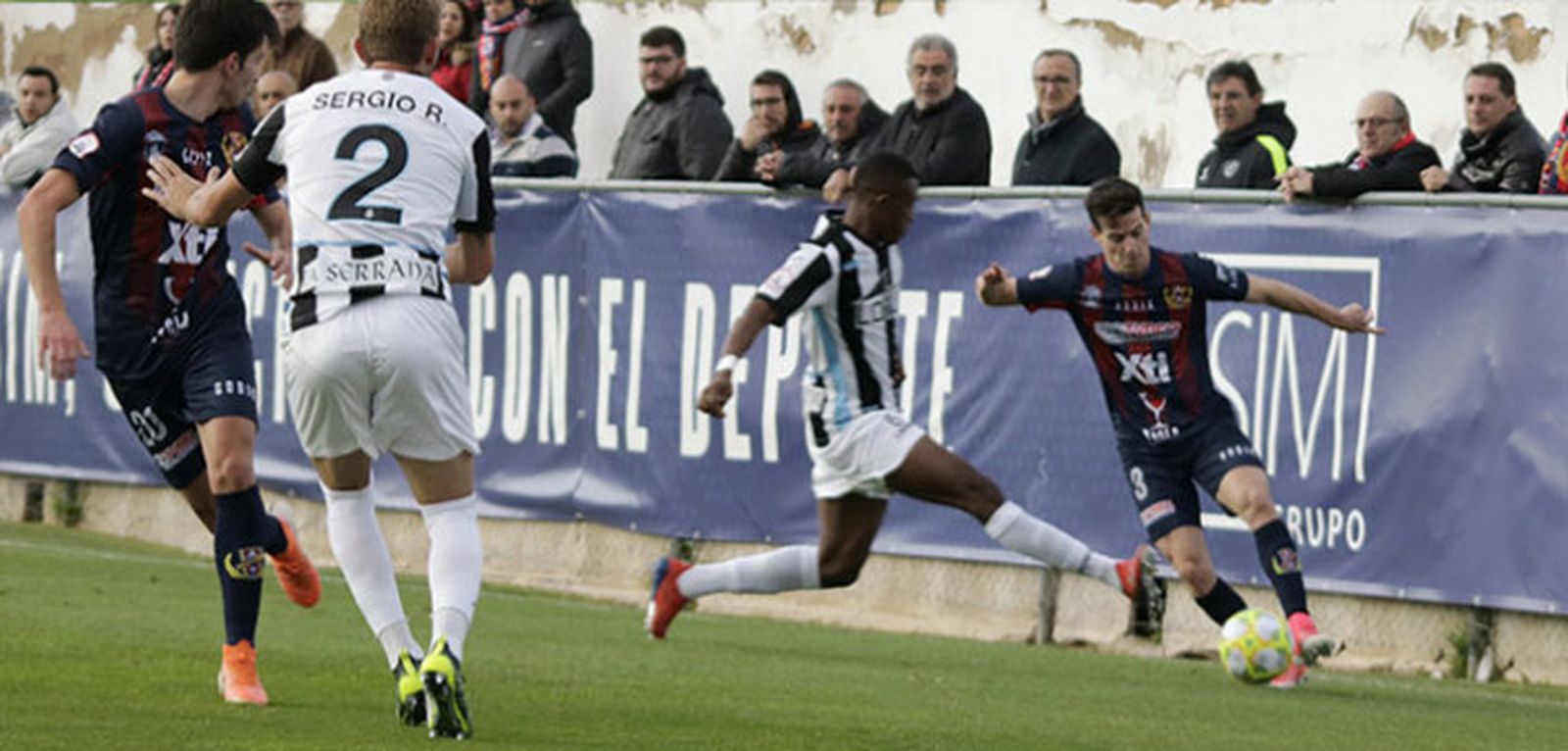 Fotos del Yeclano - Balona