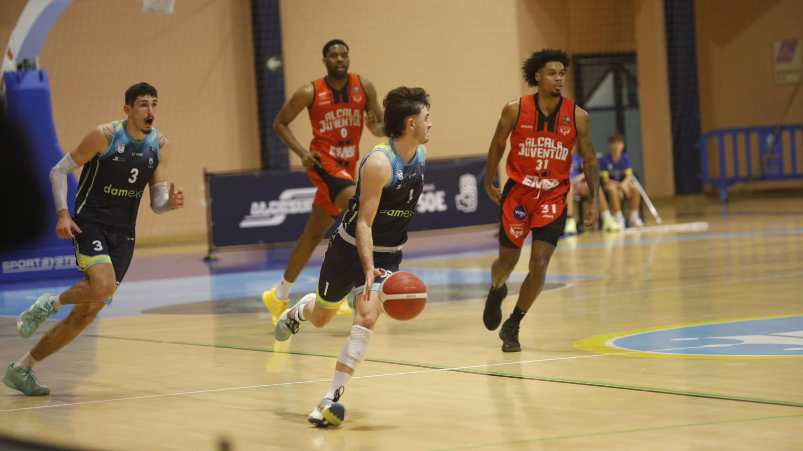 Las fotos del Udea Algeciras - Juventud Alcalá