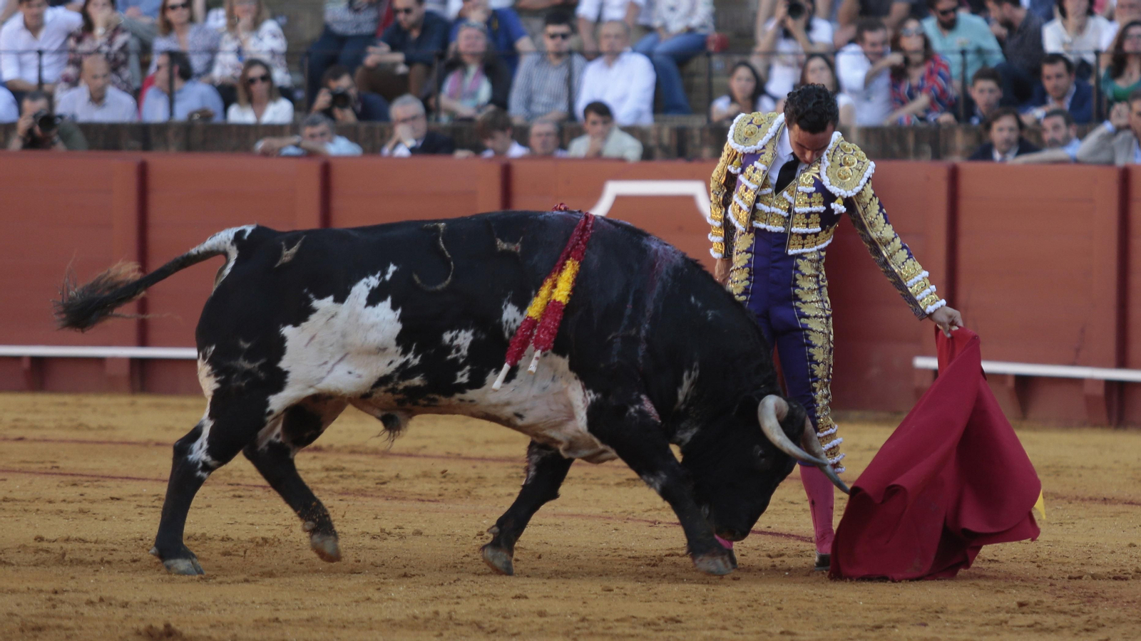 Las imágenes de la tercera de abono en La Maestranza