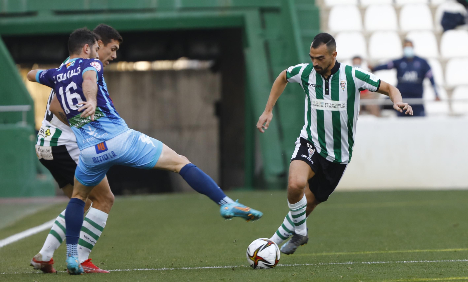 Las imágenes de la victoria del Córdoba CF ante el CD Coria