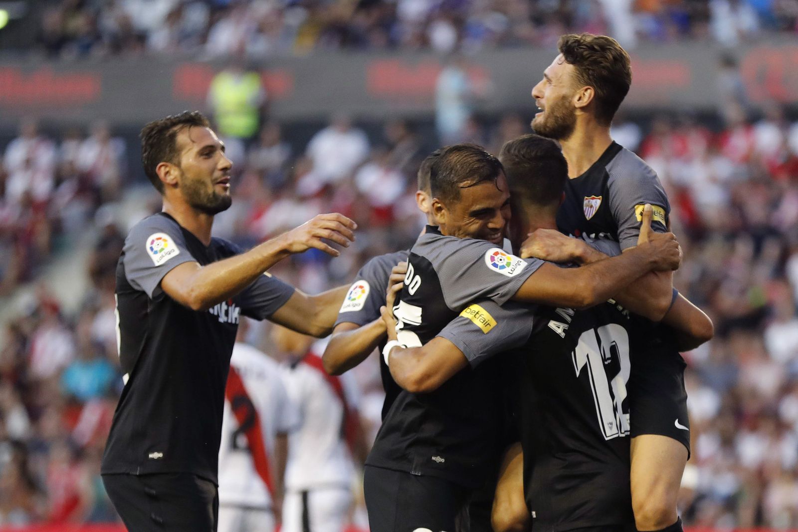 El Rayo-Sevilla, en imágenes