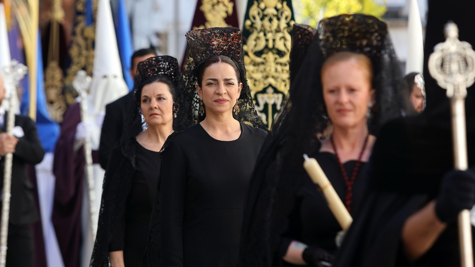 Imágenes de la Hermandad de la Piedad en el Sábado Santo de Jerez 2025