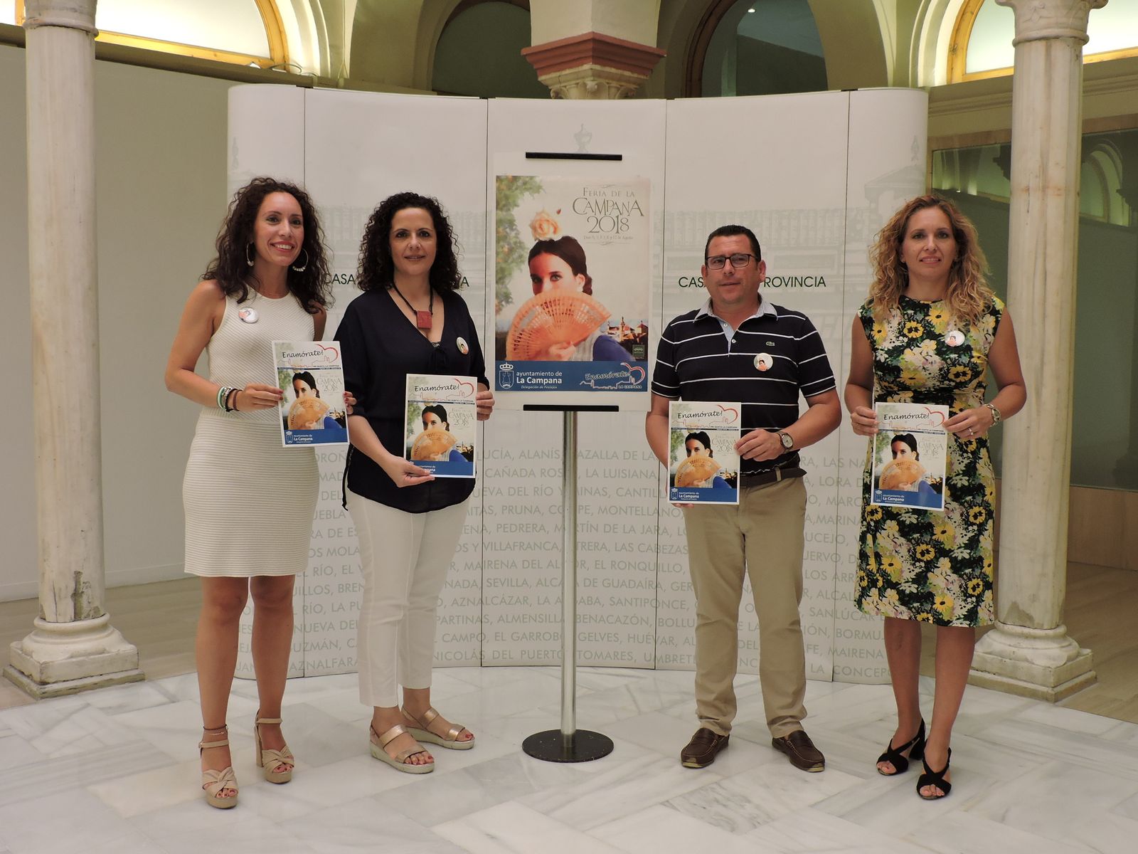 Momento de la presentación del cartel de la Feria de San Lorenzo en la Casa de la Provincia.