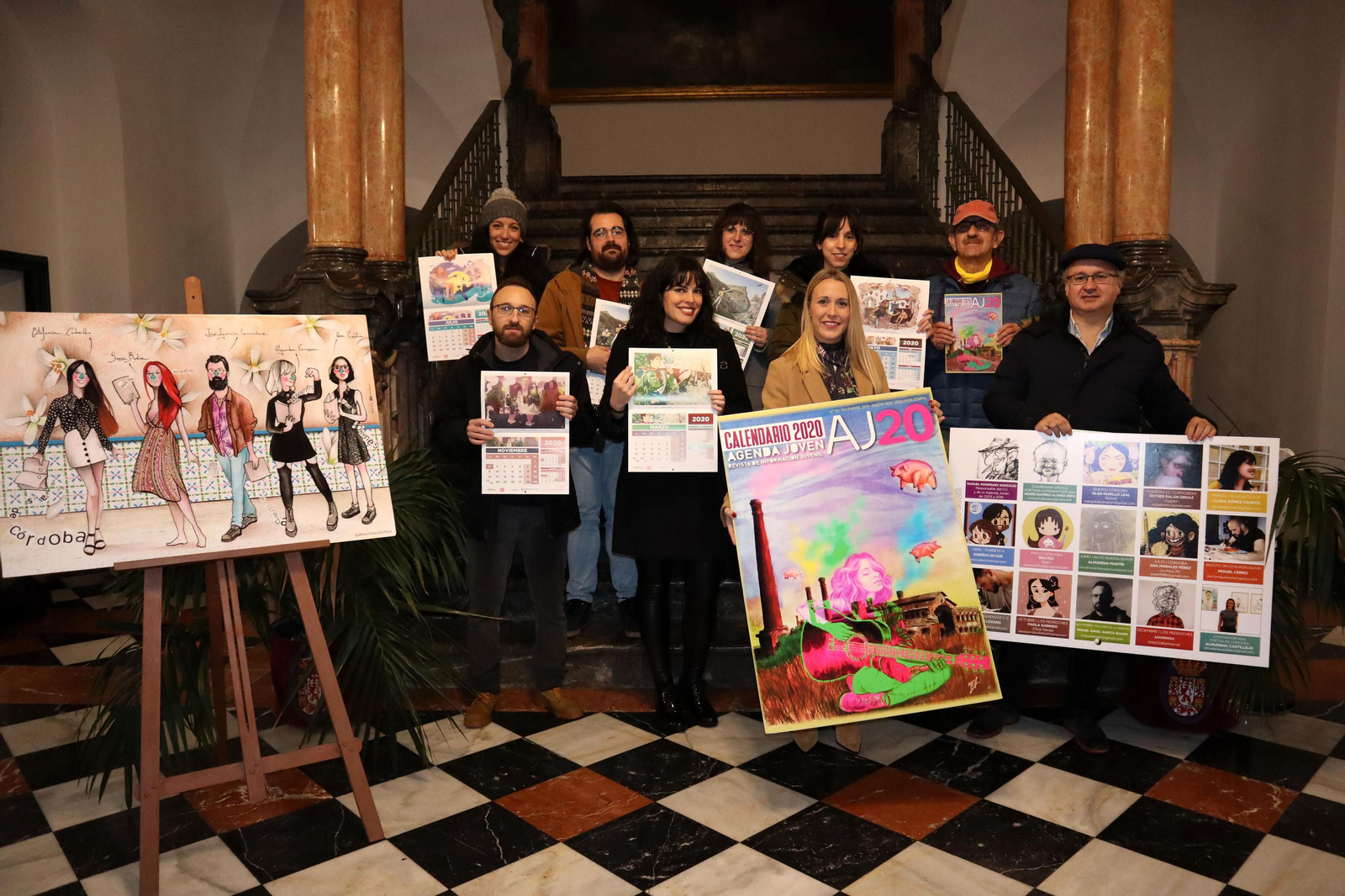 Foto de familia del calendario Agenda Joven.
