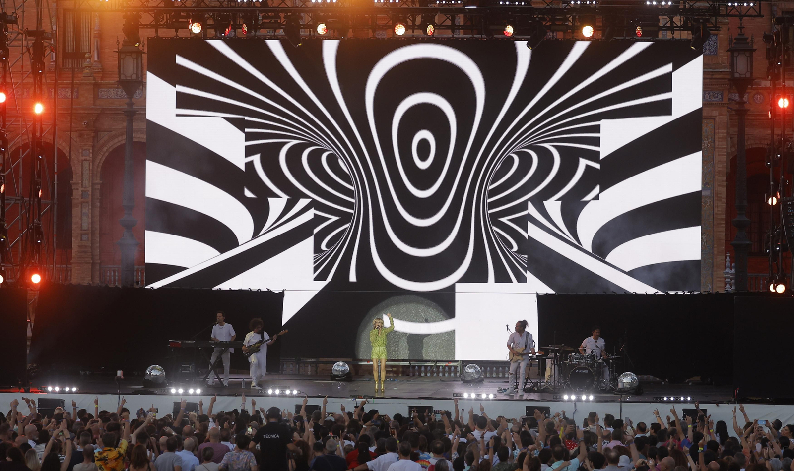 Búscate entre las fotos del concierto de Ana Torroja