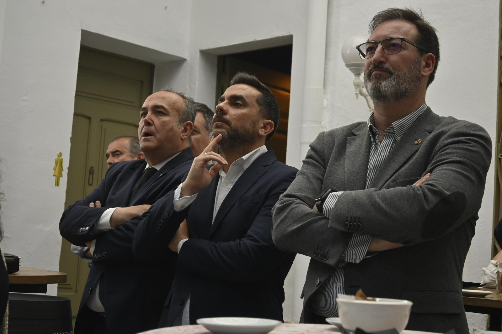 Ambiente en la presentación de la Guía de la Semana Santa de Huelva, en imágenes