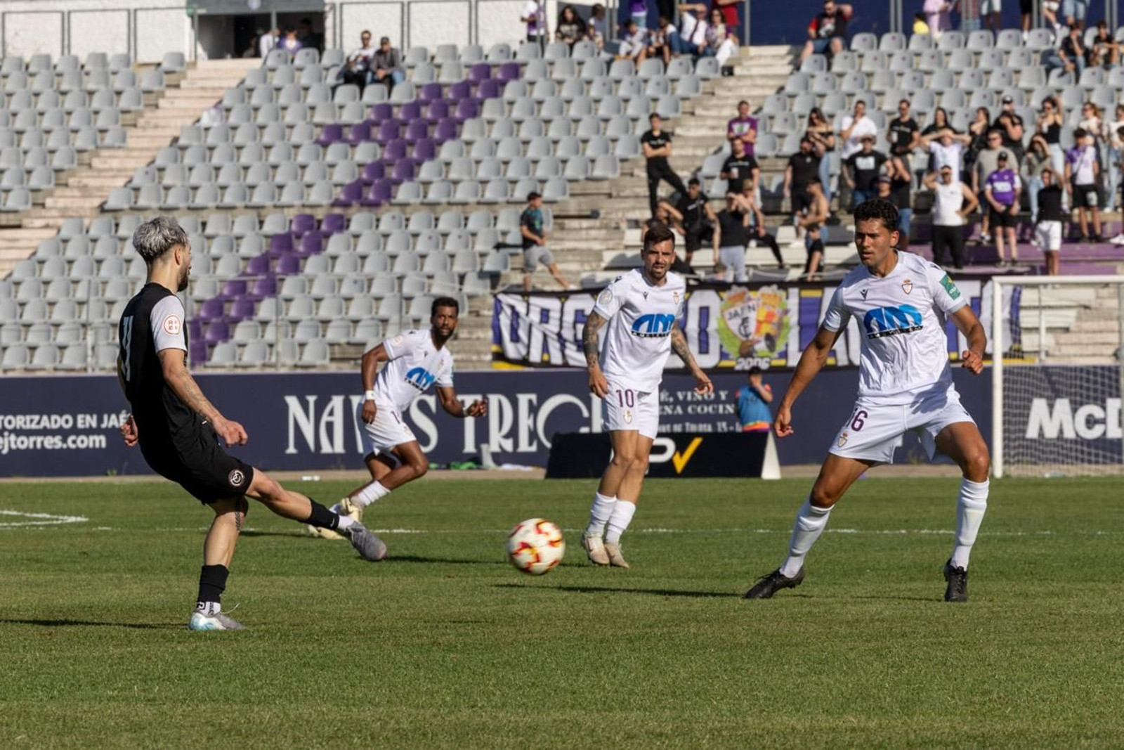 Las mejores imágenes del triunfo del Real Jaén ante el Málaga City