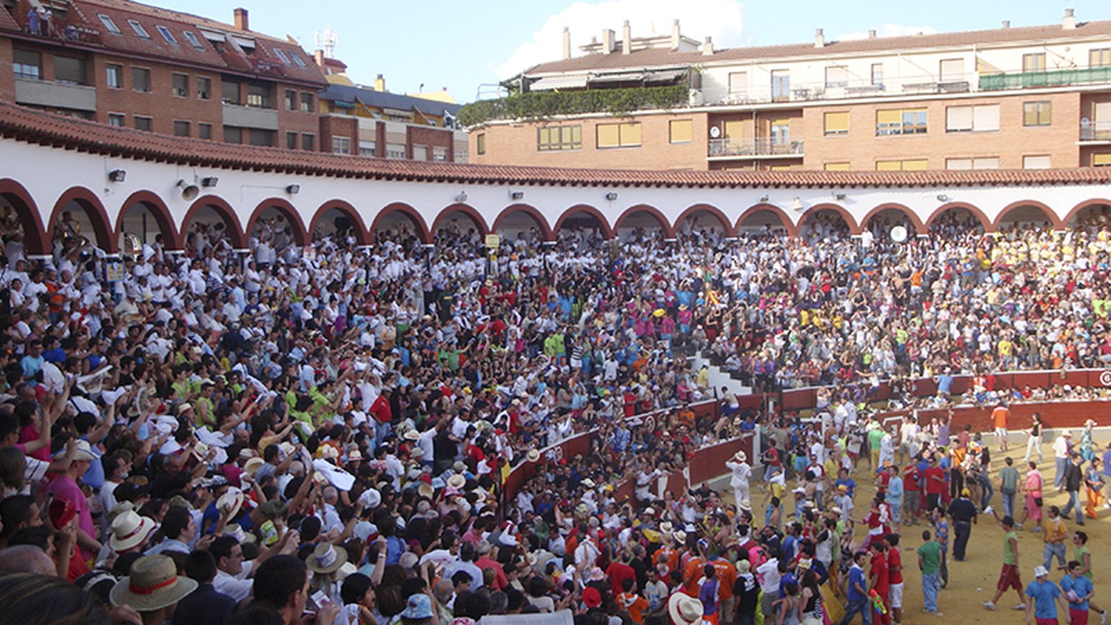 Las vaquillas en San Juan atraen cada año a miles de visitantes a la ciudad soriana