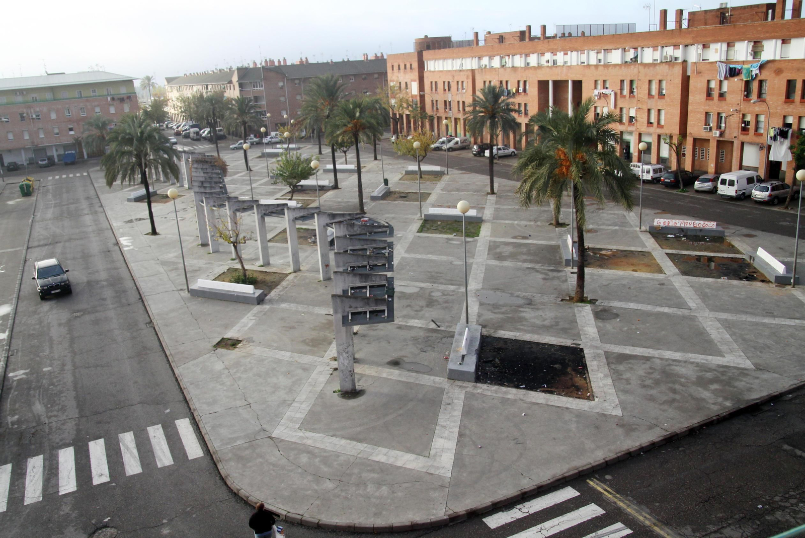 Vista general de una plaza de las Palmeras.