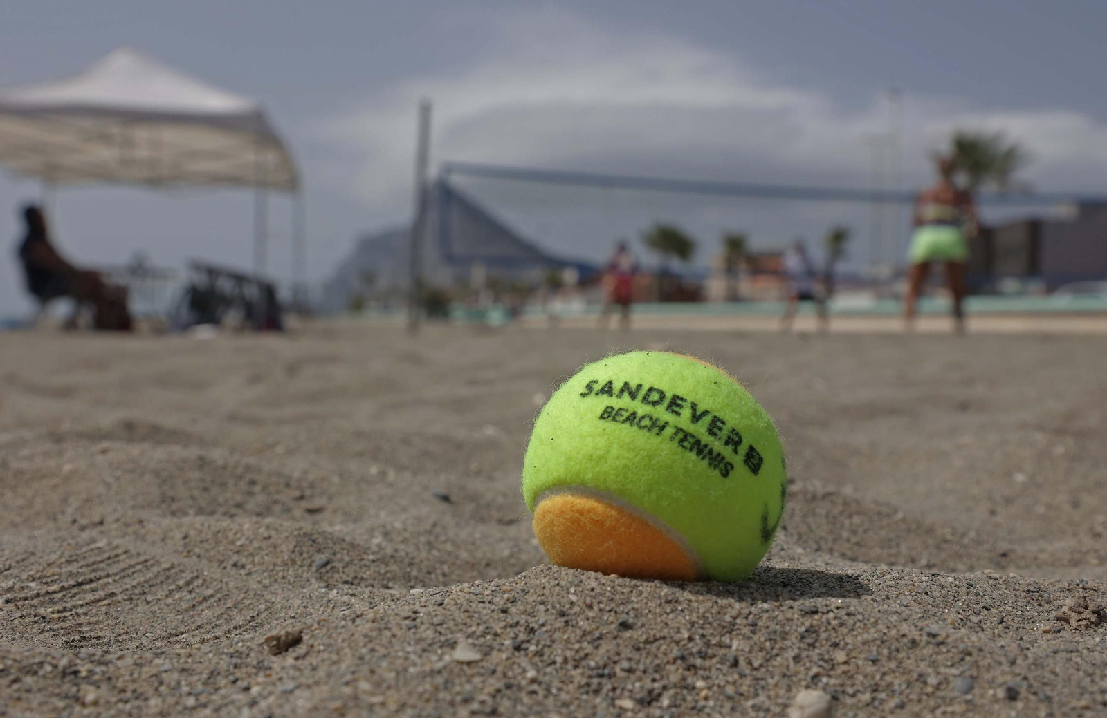 Fotos del ITF BT100 Diputación de Cádiz de tenis playa en La Línea