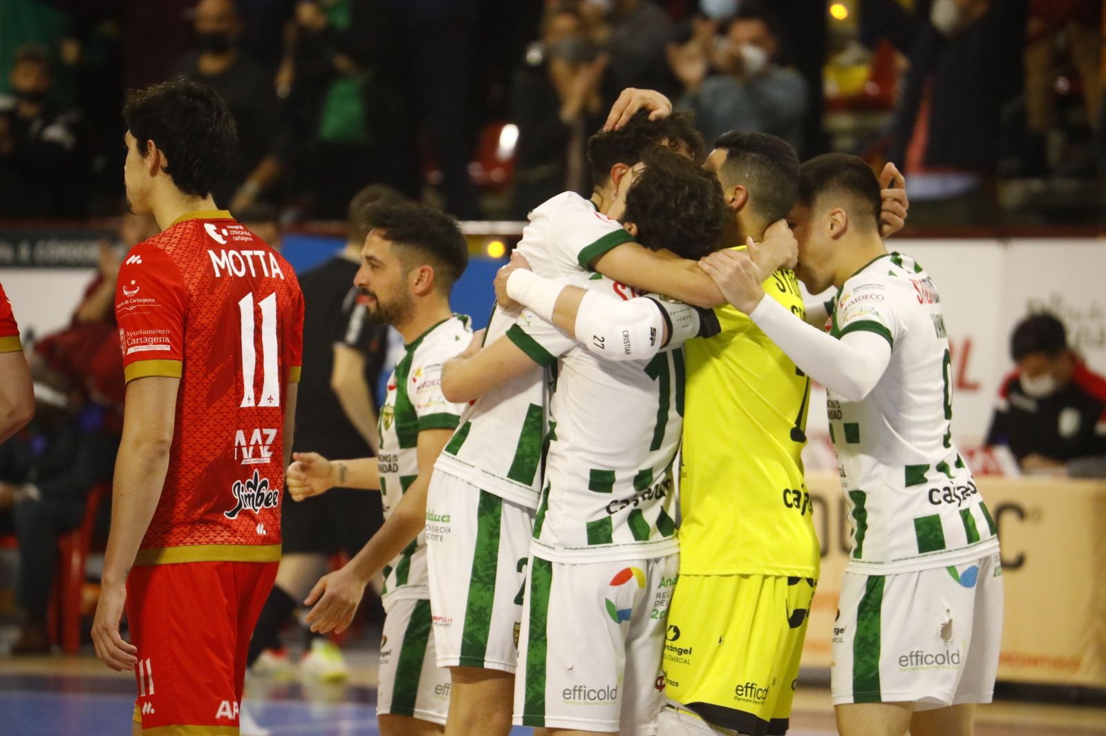 El empate del Córdoba Futsal ante el Jimbee Cartagena, en imágenes