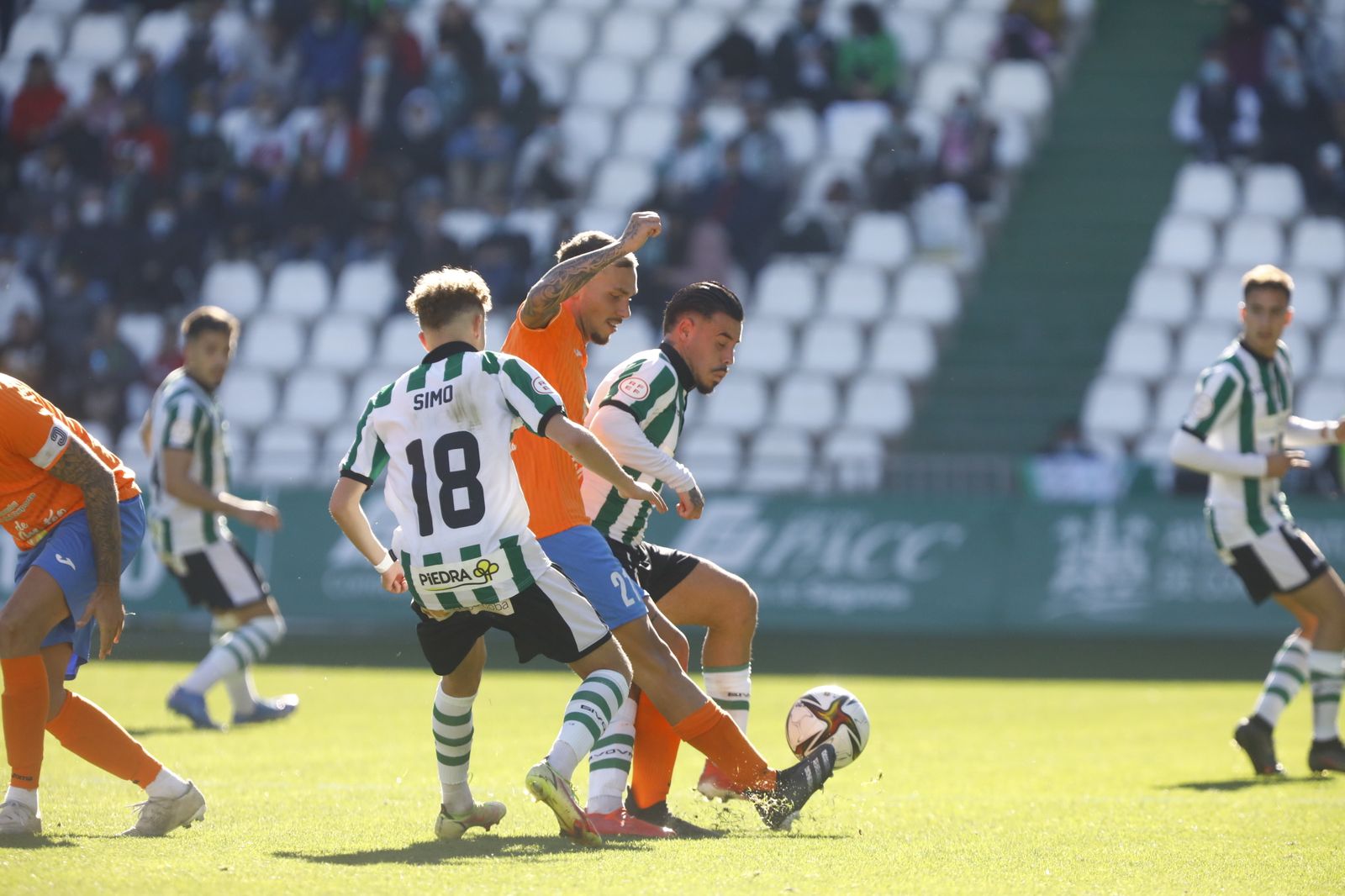 Las imágenes del triunfo del Córdoba CF ante el Panadería Pulido