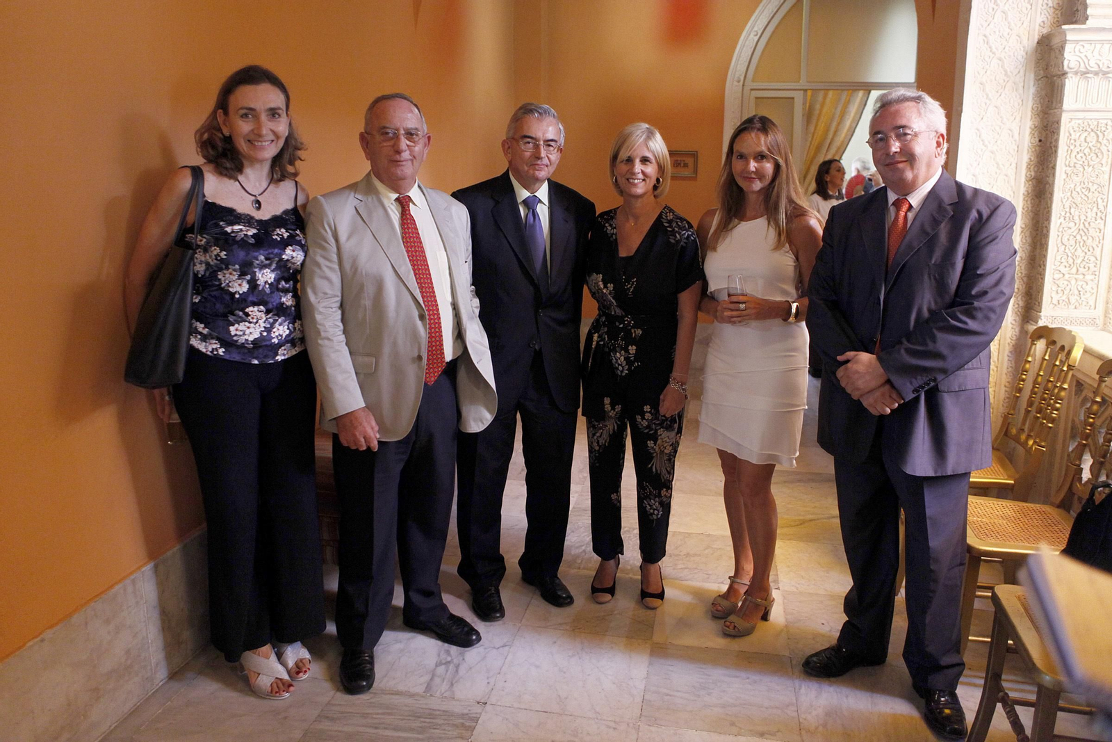 Carmen Romero, Luis García Ruiz, José Joaquín León, María José García-Pelayo, María del Mar Martínez y Miguel González Saucedo.