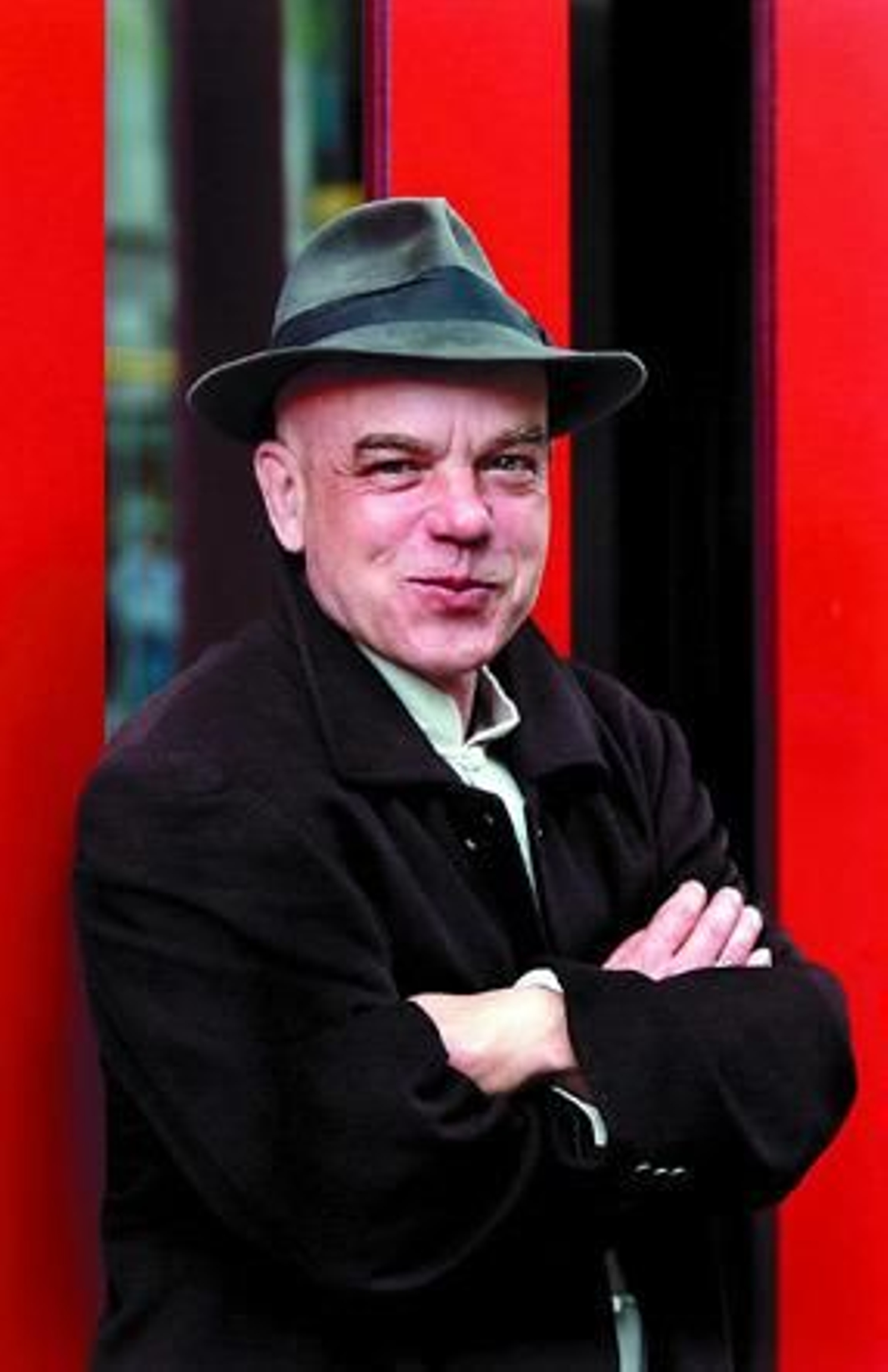 Jesús Ferrero gana el premio Fernando Quiñones de Novela