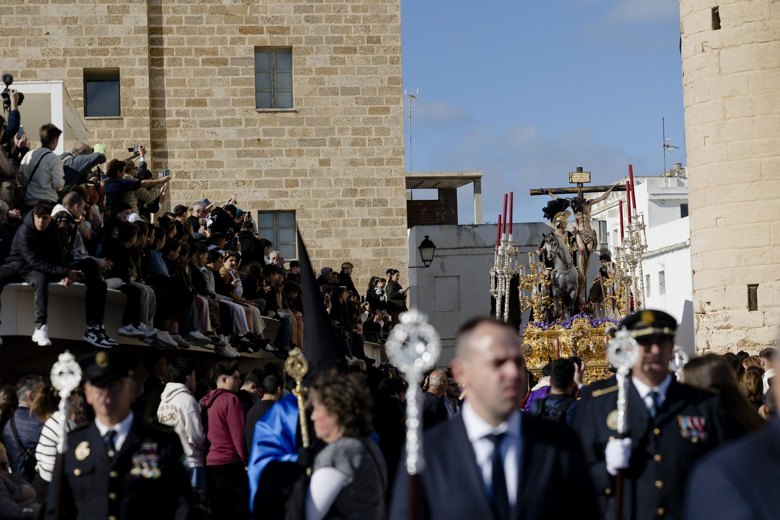 Imágenes de la salida de Las Aguas en la Semana Santa de Cádiz 2025