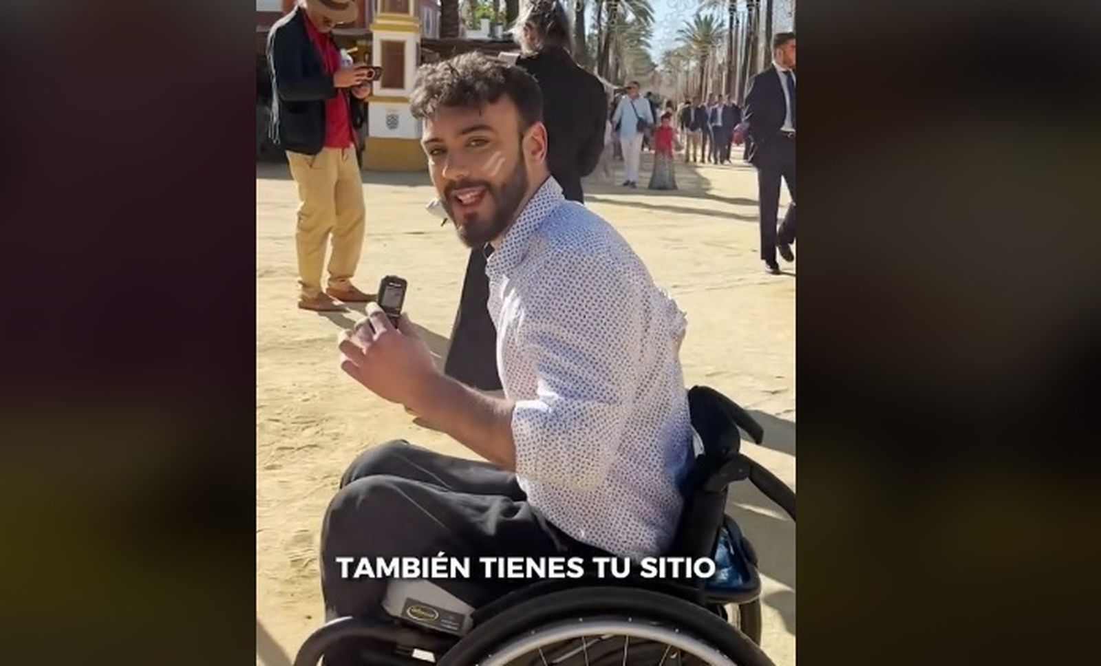 El tiktoker 'Luippi', en su vídeo sobre la Feria de Jerez.