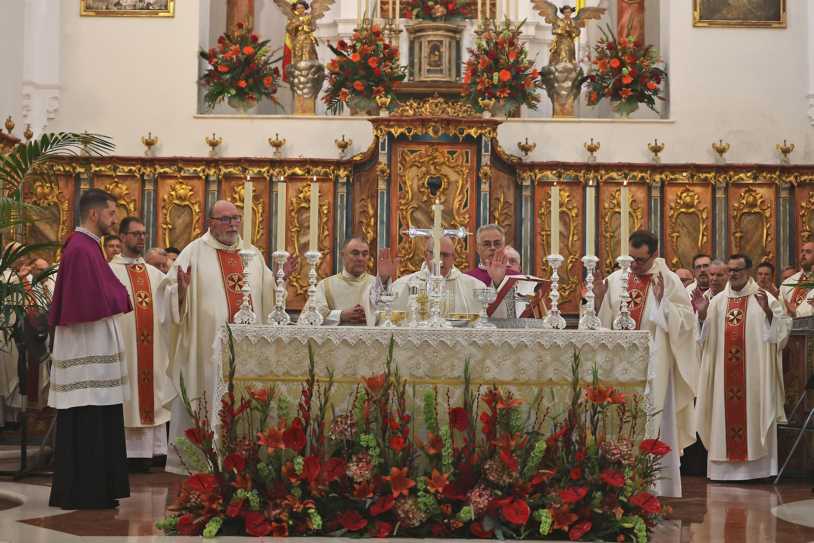 Imágenes de la procesión del Corpus Christi por las calles de Huelva