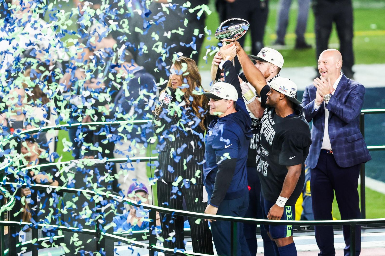 Las mejores fotos de la Super Bowl con la actuación de Bad Bunny