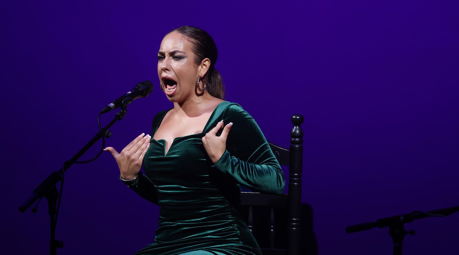 Fotos del concierto de María Terremoto en la Bienal de Canela de San Roque