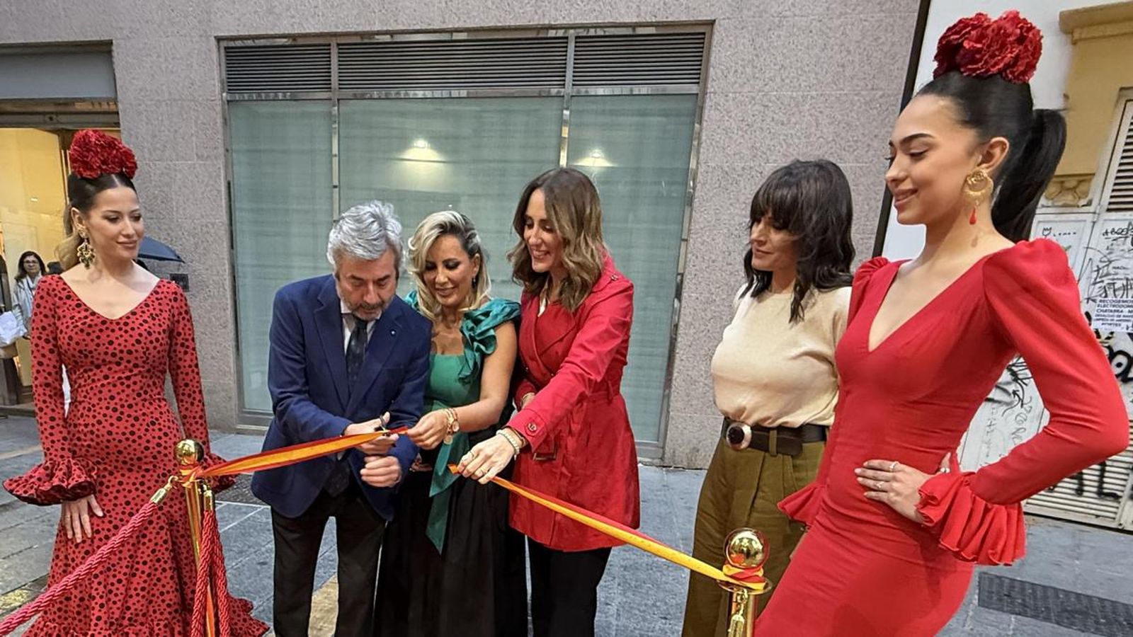 Las mejores imágenes de la presentación de la nueva colección de moda flamenca de La Annica
