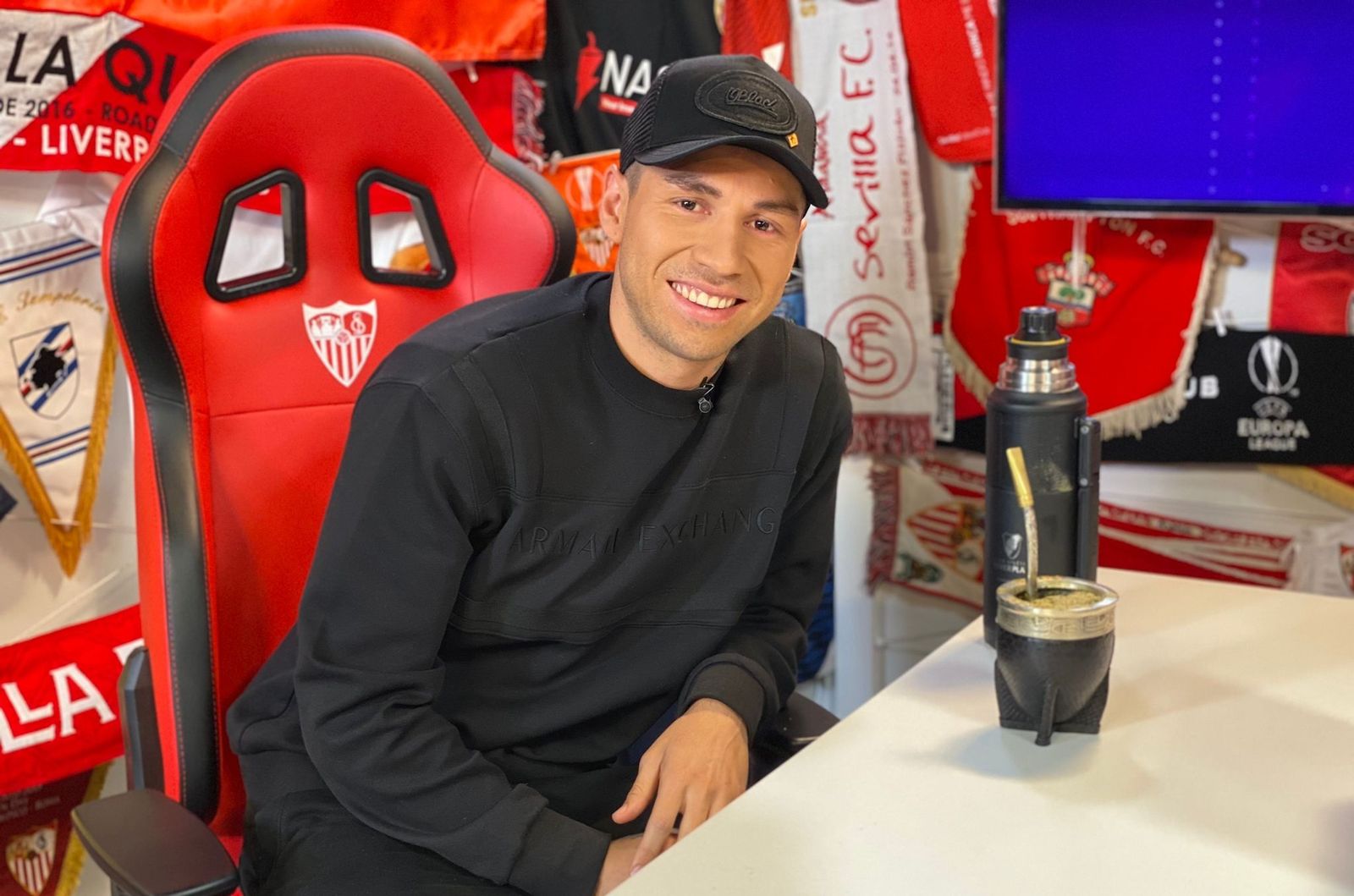 Montiel, ante una infusión de mate en 'A balón parado', de SFC TV.