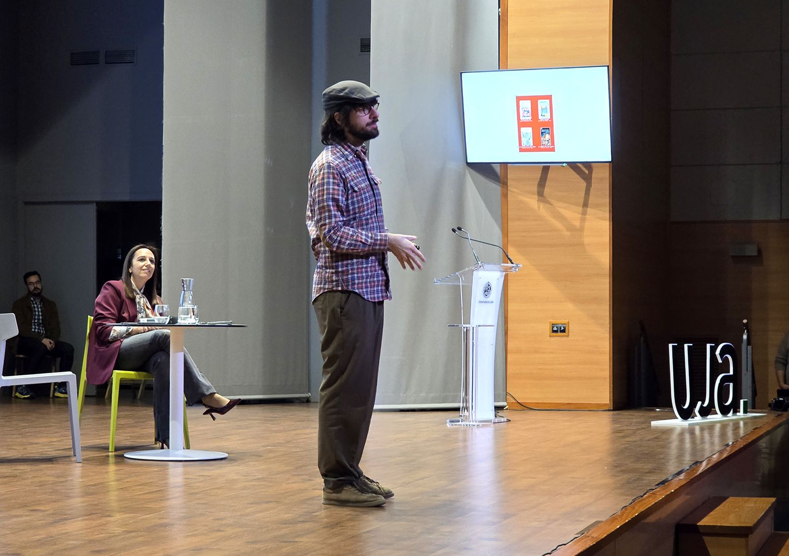 El escritor David Uclés en la Universidad de Jaén.
