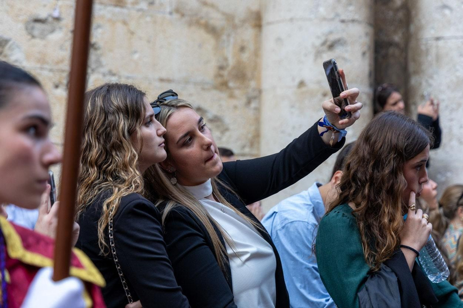 Los jiennenses arropan a las tres cofradías de la tarde en un Domingo de Ramos más caluroso de lo esperado (II)